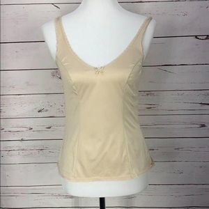 Vanity Fair Beige Lace Trim Camisole‎ Size 34/40